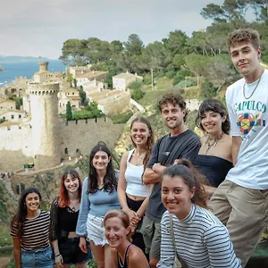 Mana Mana Youth Hostel